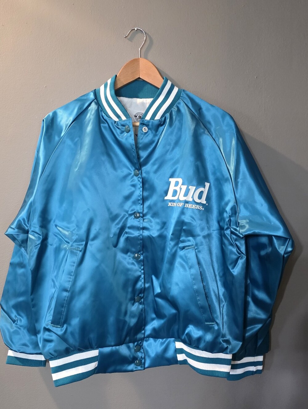 Vintage Deadstock Bud King Of Beers Blue Satin Bomber Jacket Mens L NWT